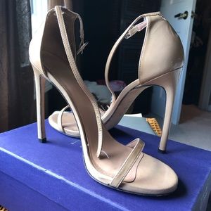 Stuart Weitzman Nudist
